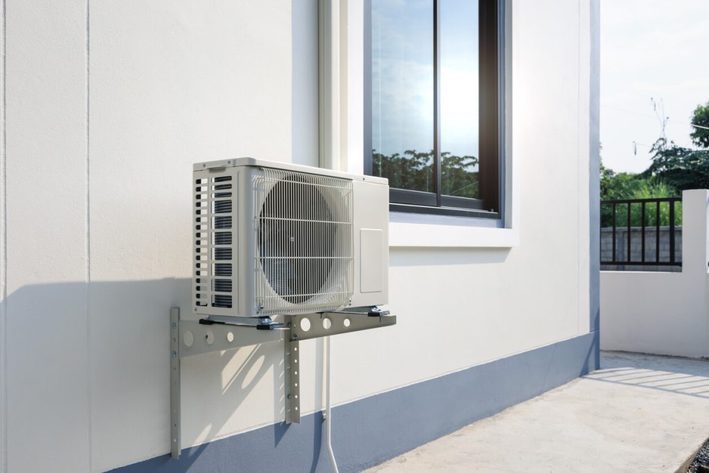 Pros and Cons of Ductless Heating and Cooling